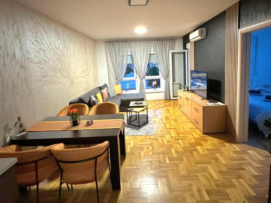 Ferienwohnung Stan Na Dan Aurora Požarevac Exterior foto